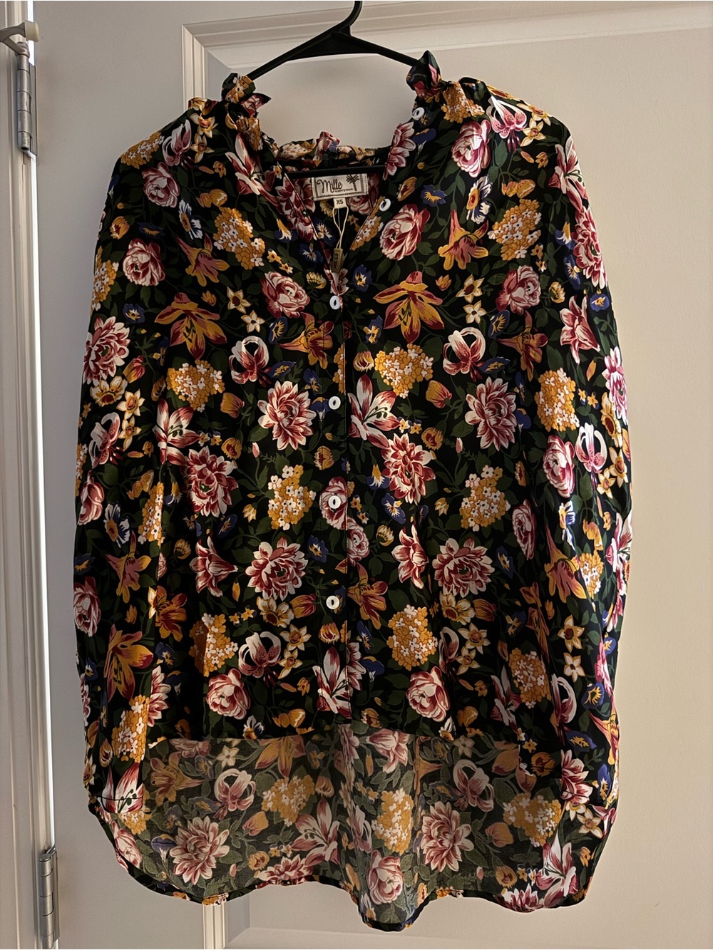 Millie Floral Ruffle Collar Button-Front Blouse